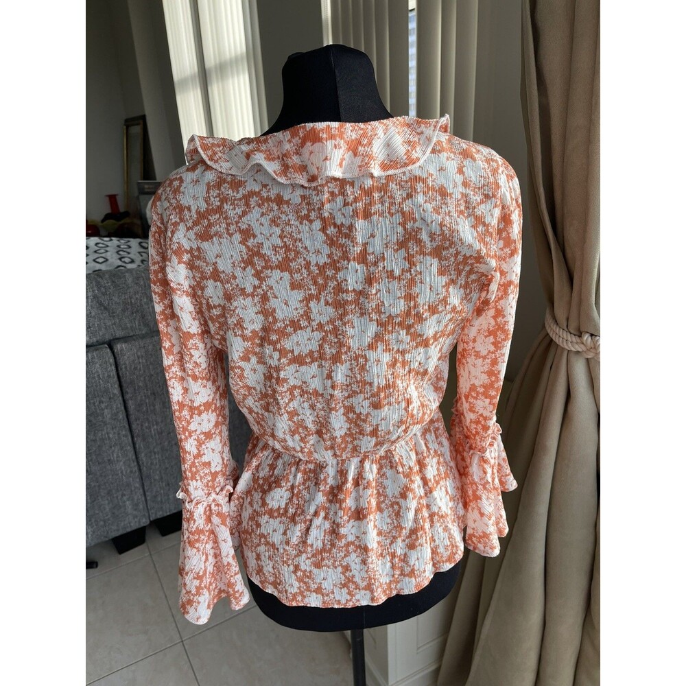Pink Lily Top Womens S Floral Bell Sleeves Blouse - Picture 4 of 8